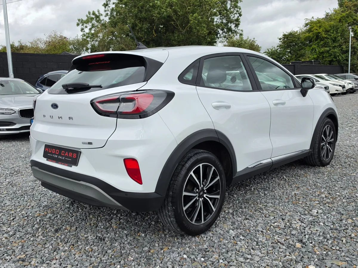 Ford Puma MPV, Petrol Hybrid, 2020, White