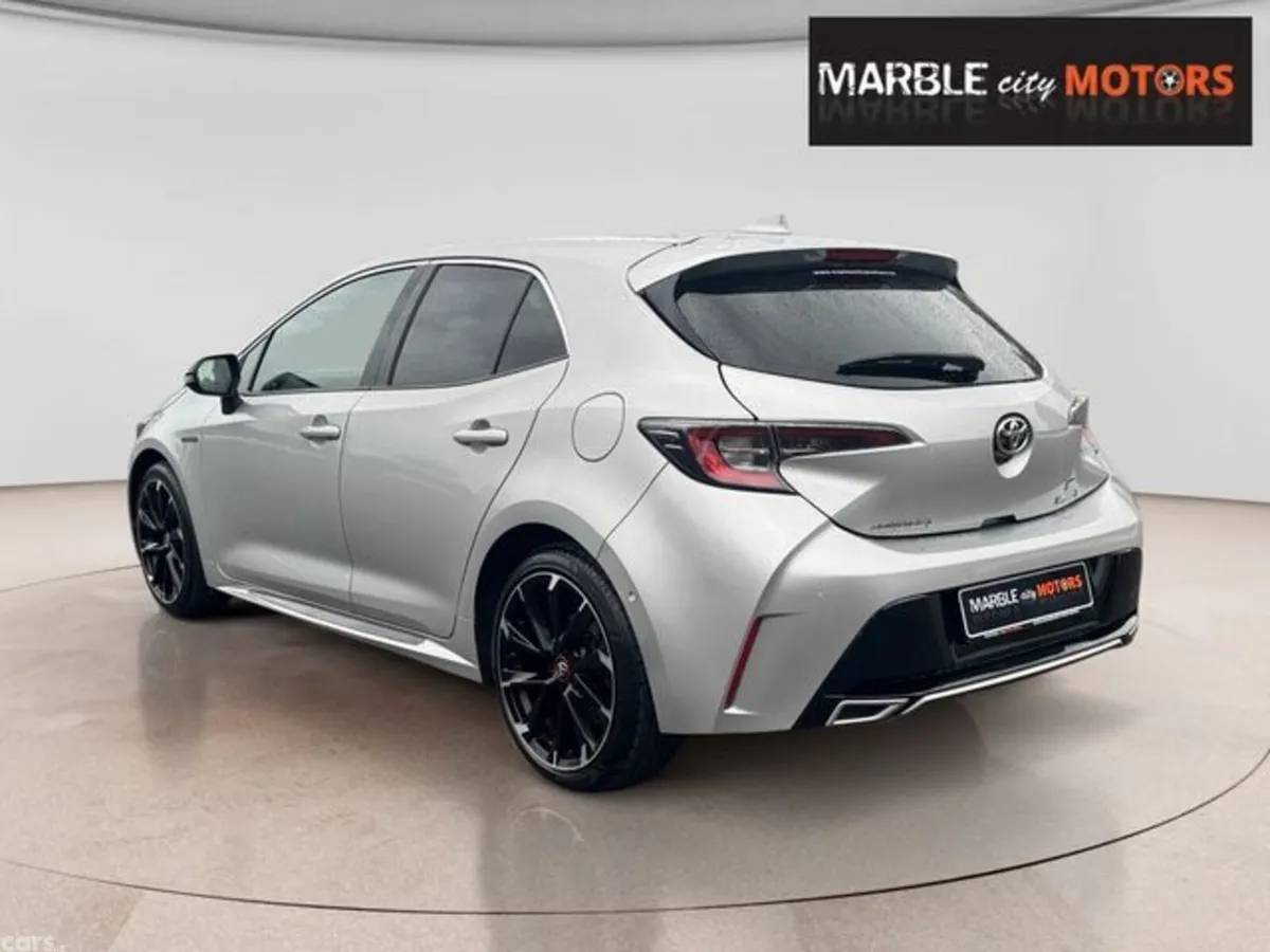 Toyota Corolla Hatchback, Petrol Hybrid, 2020, Silver