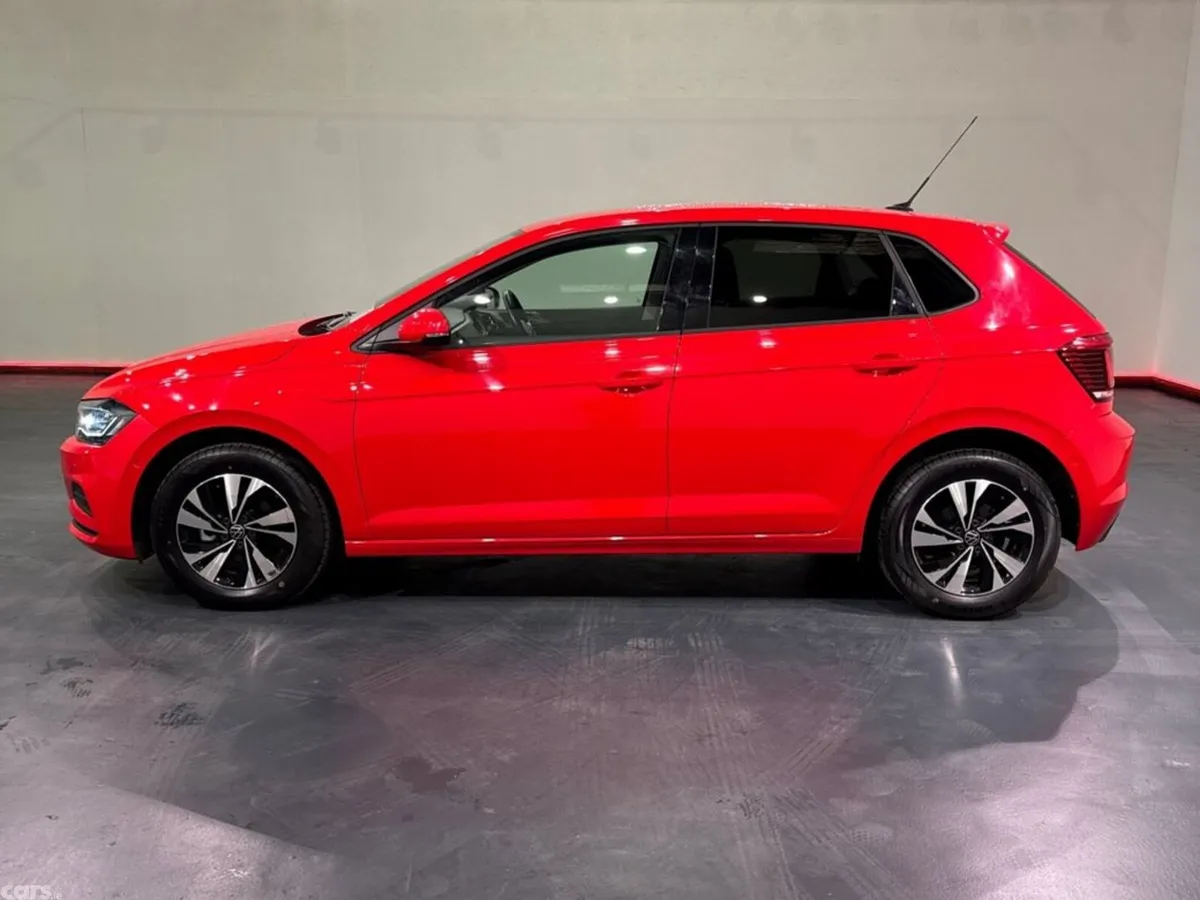 Volkswagen Polo Hatchback, Petrol, 2021, Red