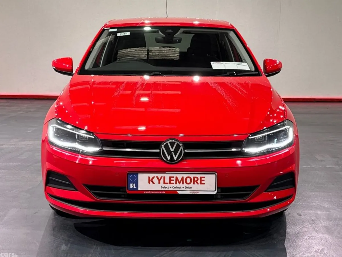 Volkswagen Polo Hatchback, Petrol, 2021, Red