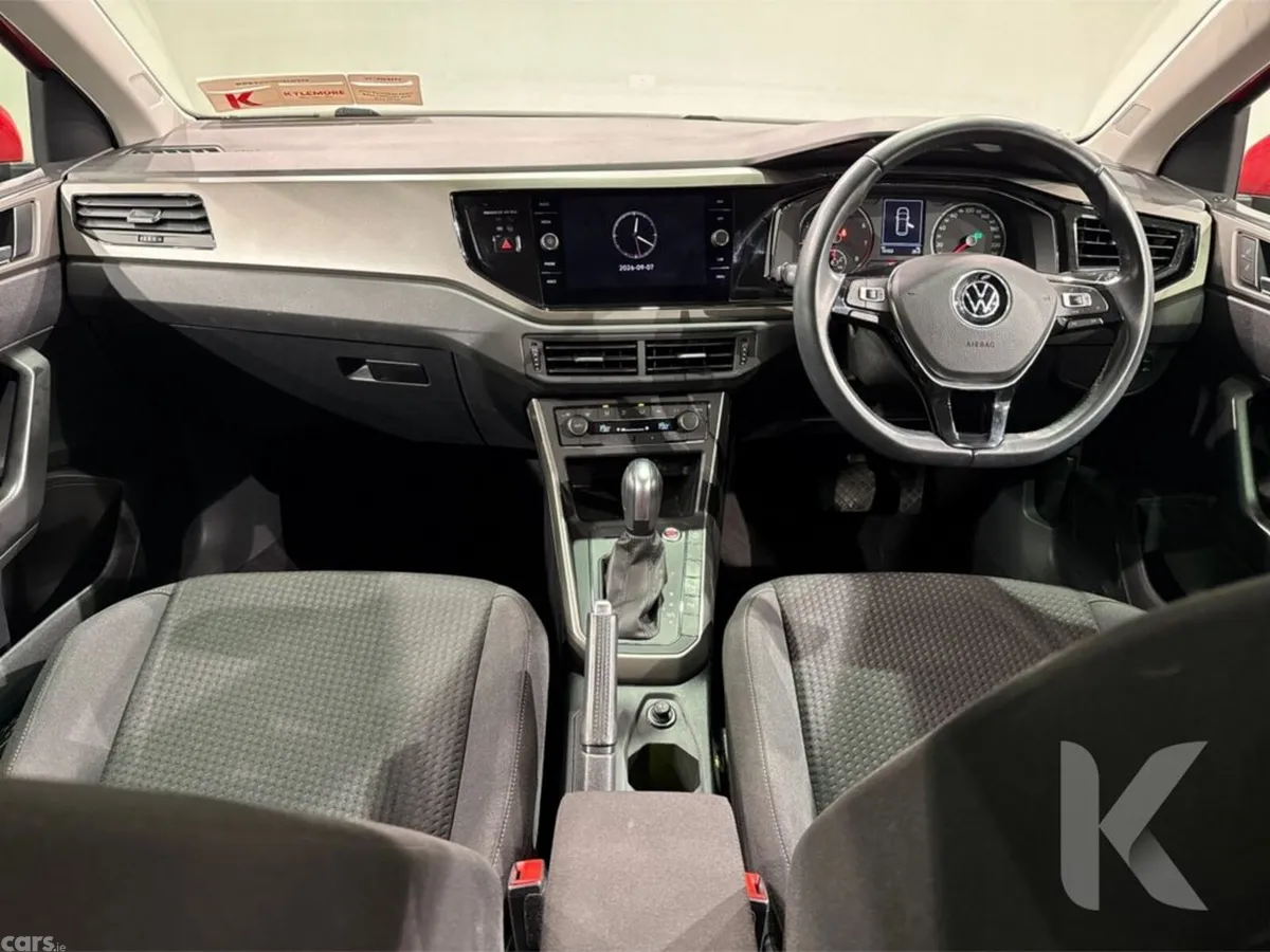 Volkswagen Polo Hatchback, Petrol, 2021, Red