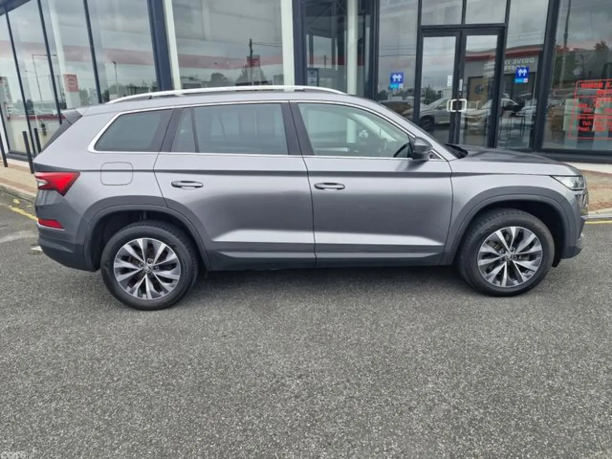 Skoda Kodiaq SUV, Diesel, 2023, Grey