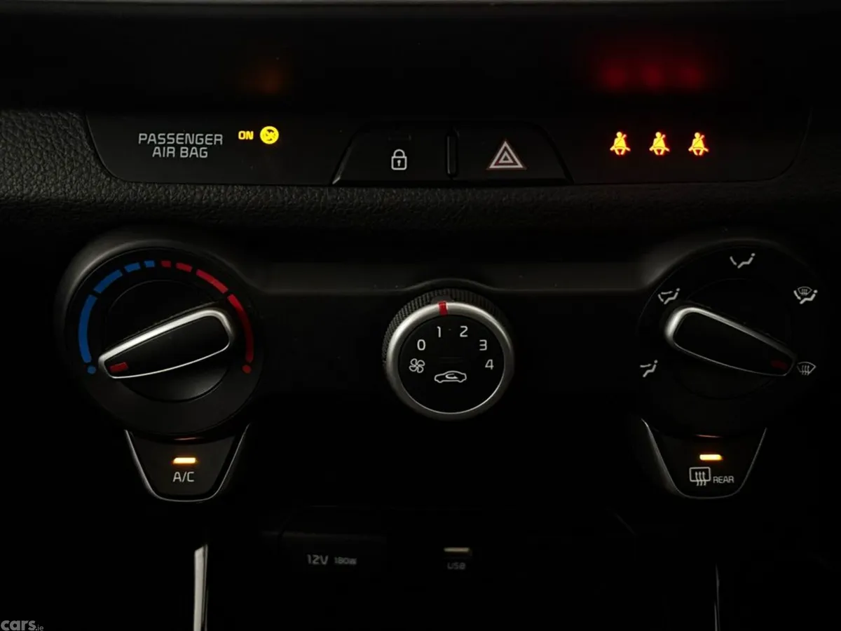 Kia Stonic Hatchback, Petrol Hybrid, 2021, Red