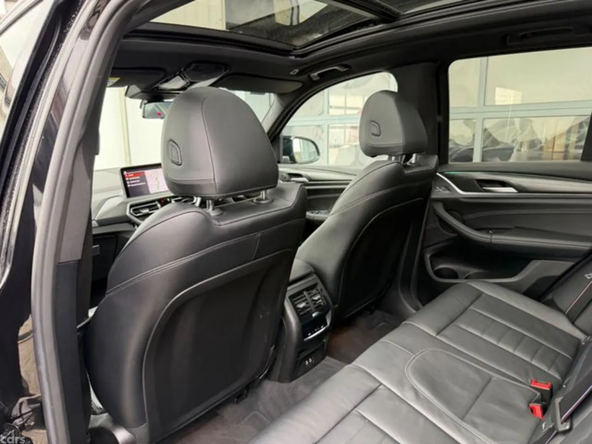 BMW X3 SUV, Petrol Plug-in Hybrid, 2023, Black