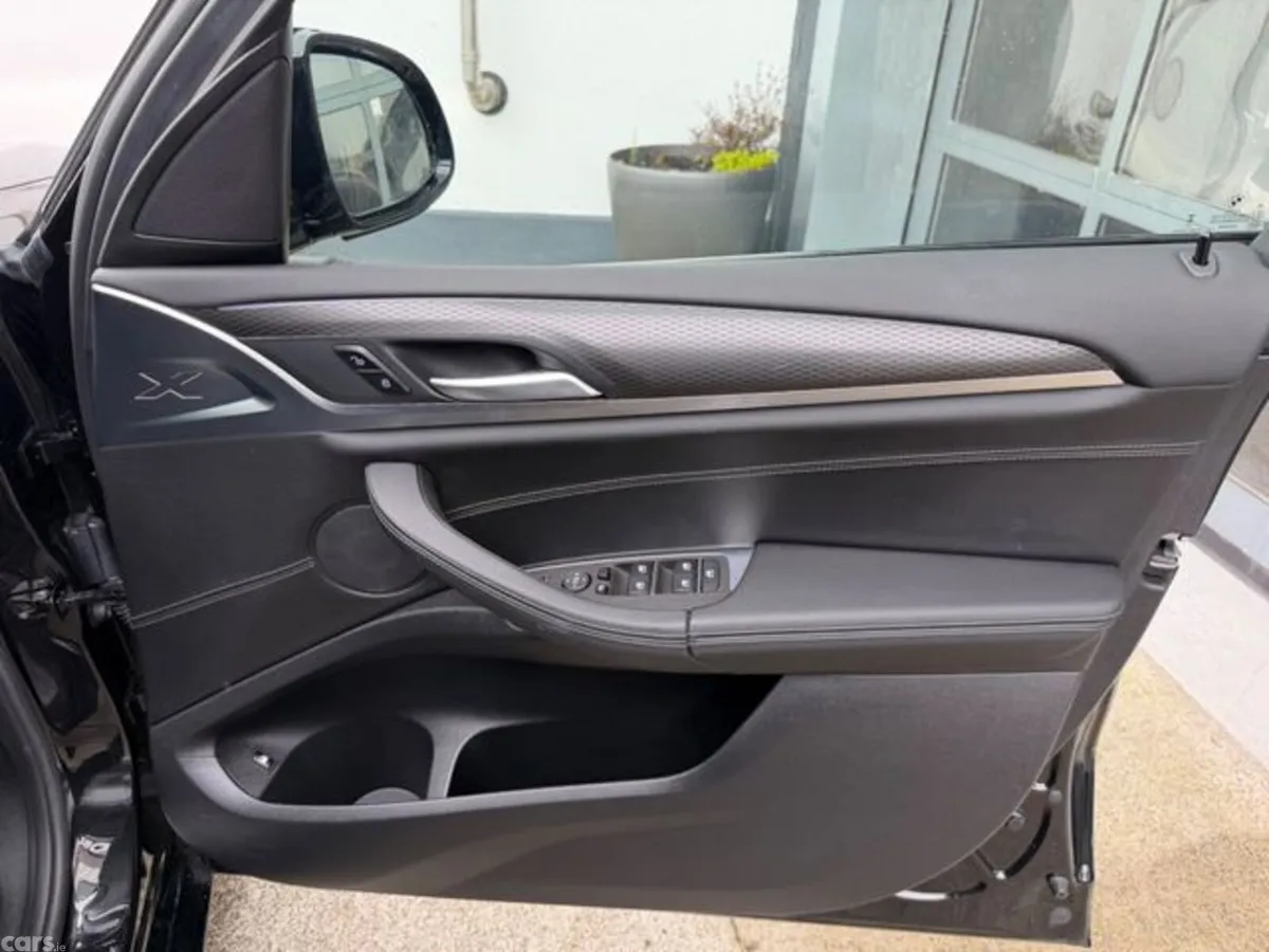 BMW X3 SUV, Petrol Plug-in Hybrid, 2023, Black