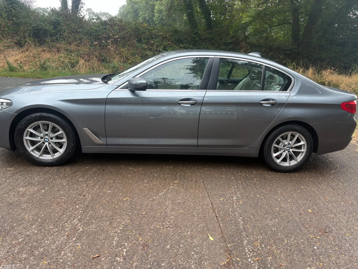 BMW 5-Series Saloon, Diesel, 2018, Grey