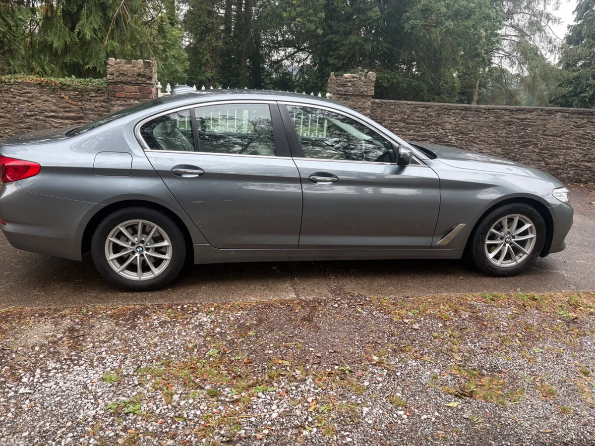 BMW 5-Series Saloon, Diesel, 2018, Grey