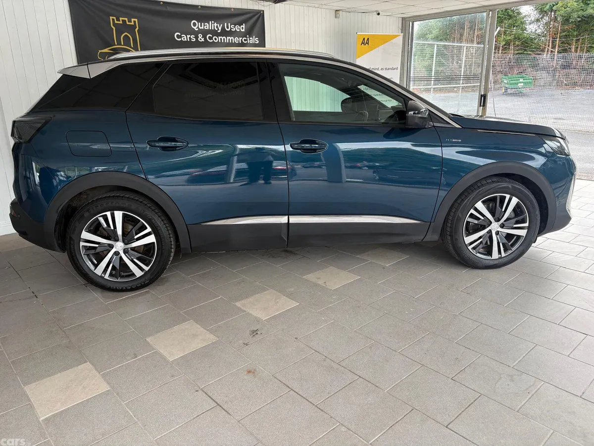 Peugeot 3008 Hatchback, Petrol Hybrid, 2023, Blue