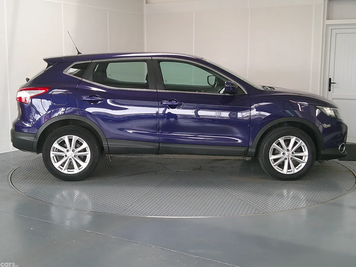 Nissan Qashqai Hatchback, Diesel, 2016, Blue