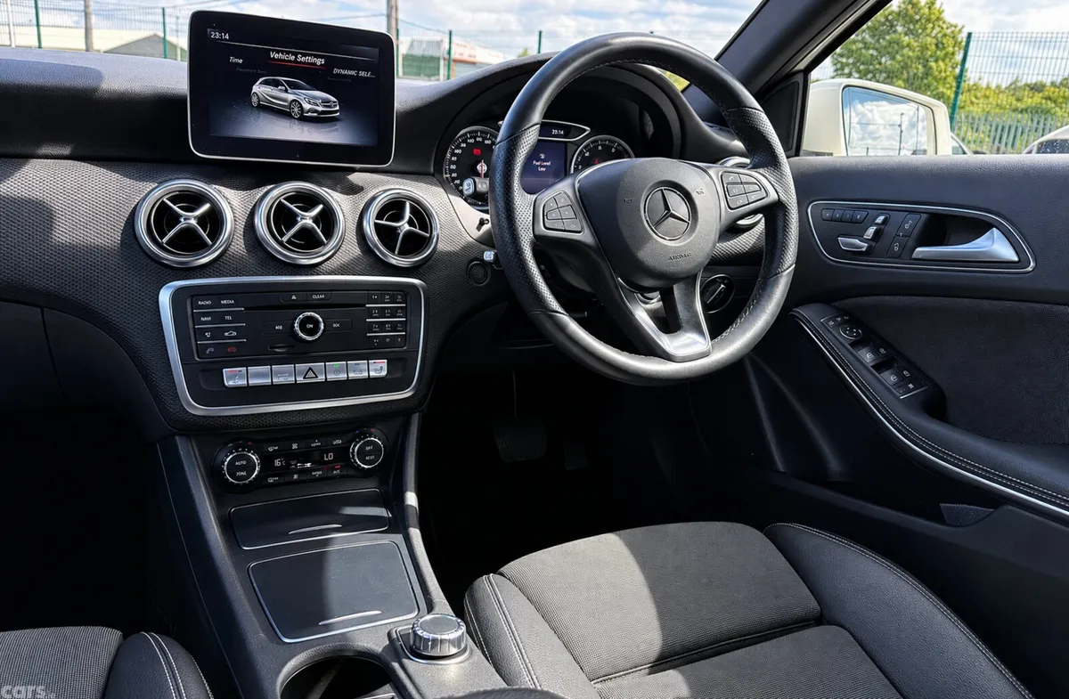 Mercedes-Benz A-Class Hatchback, Petrol, 2017, White