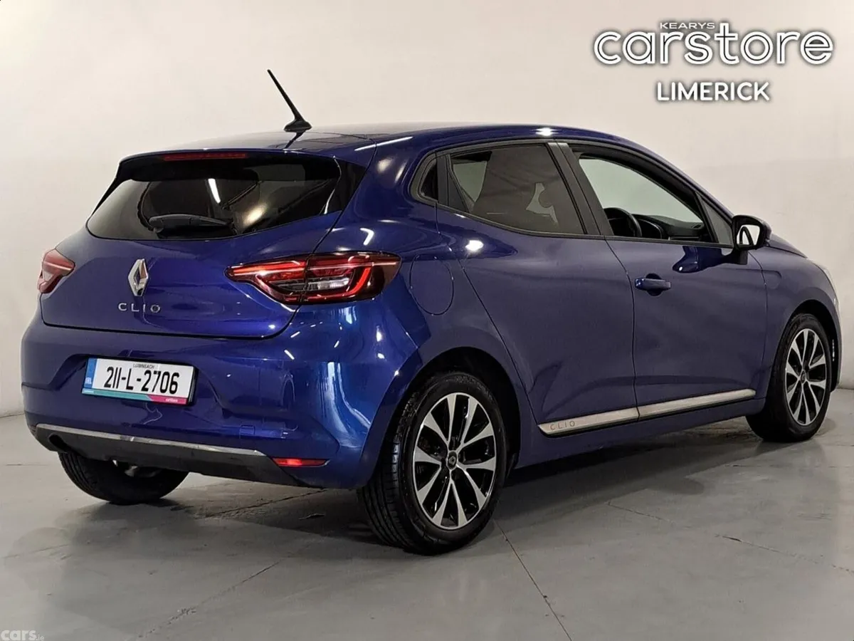 Renault Clio Hatchback, Petrol, 2021, Blue