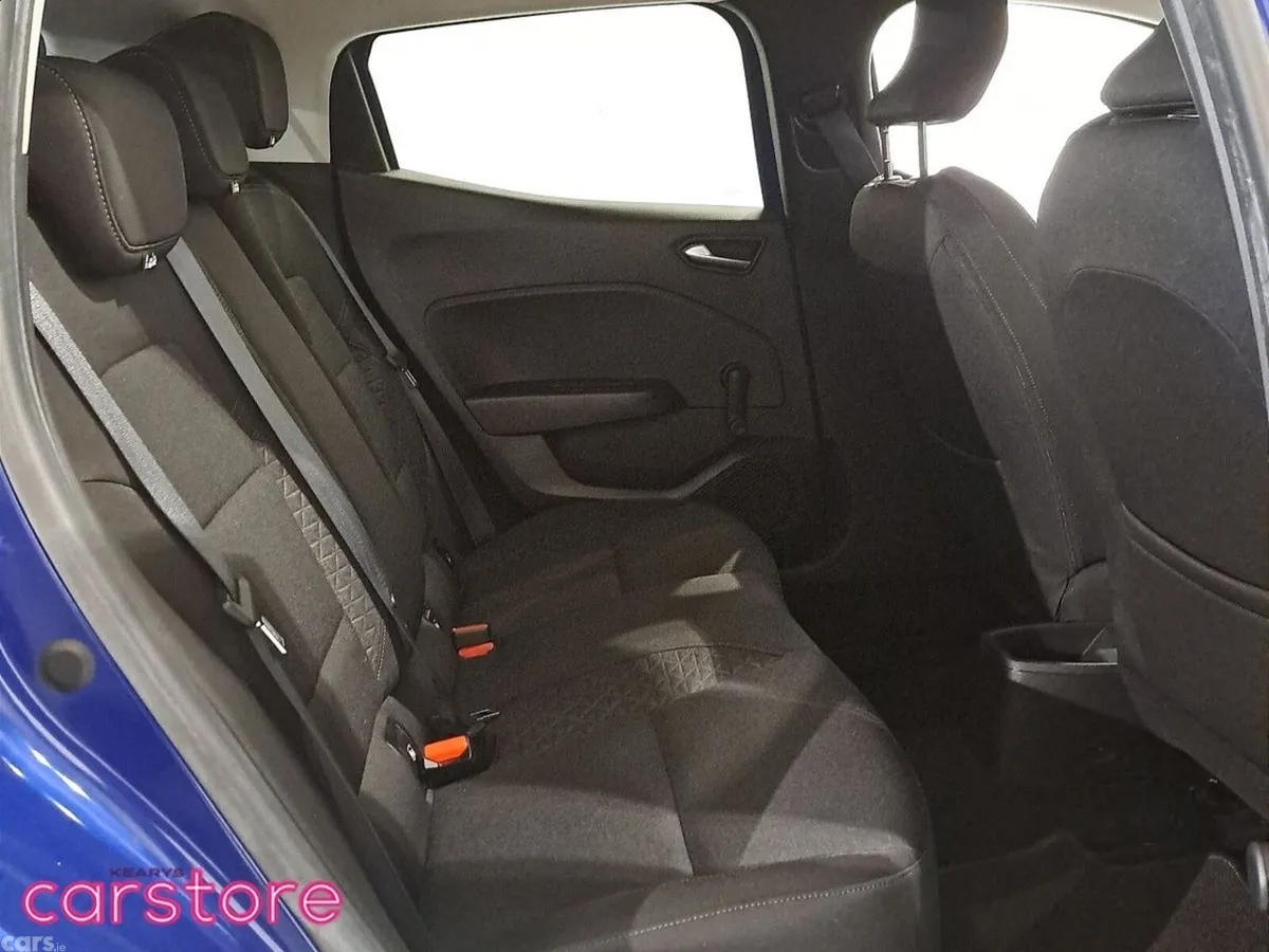 Renault Clio Hatchback, Petrol, 2021, Blue