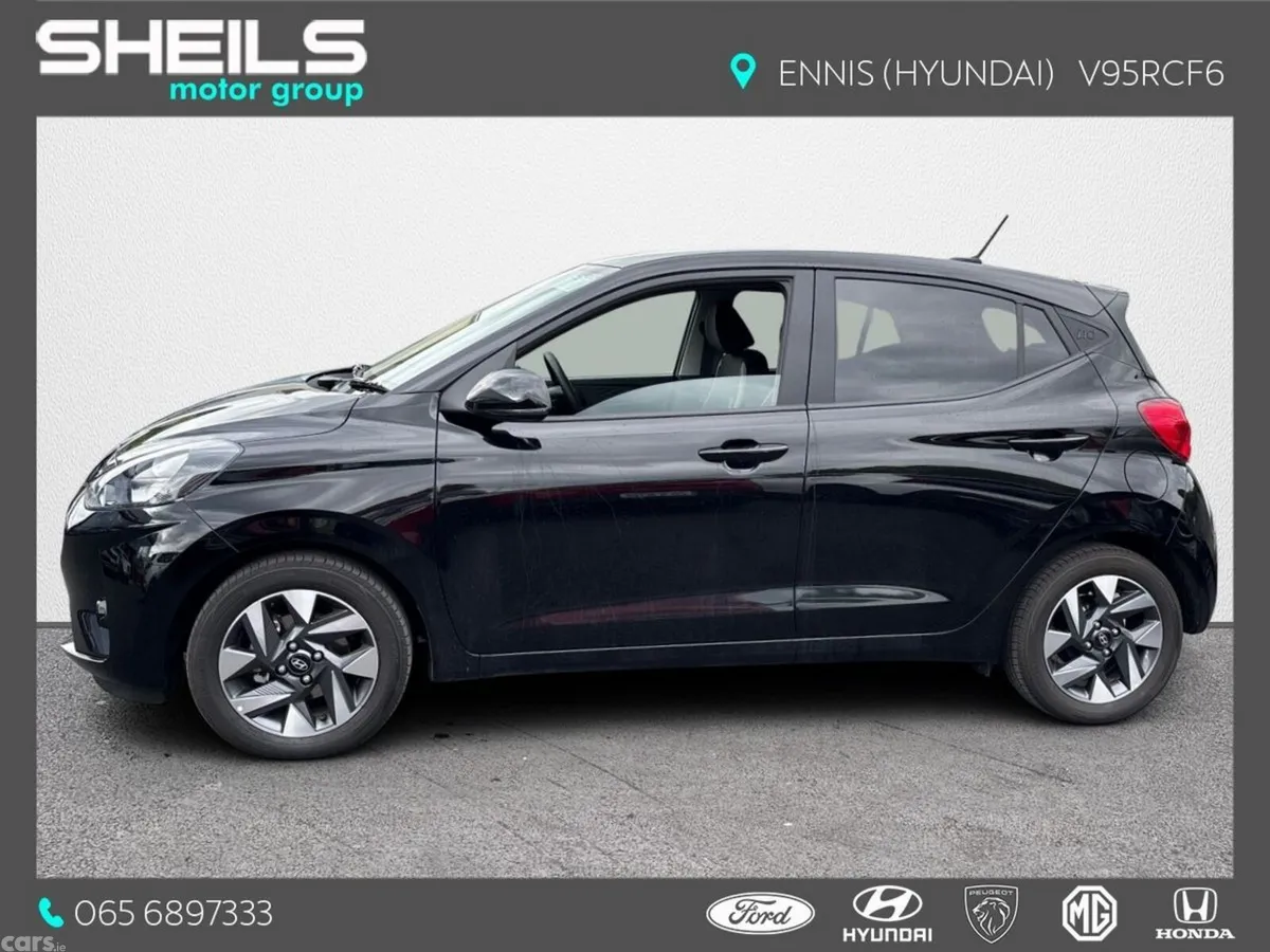 Hyundai i10 Hatchback, Petrol, 2025, Black