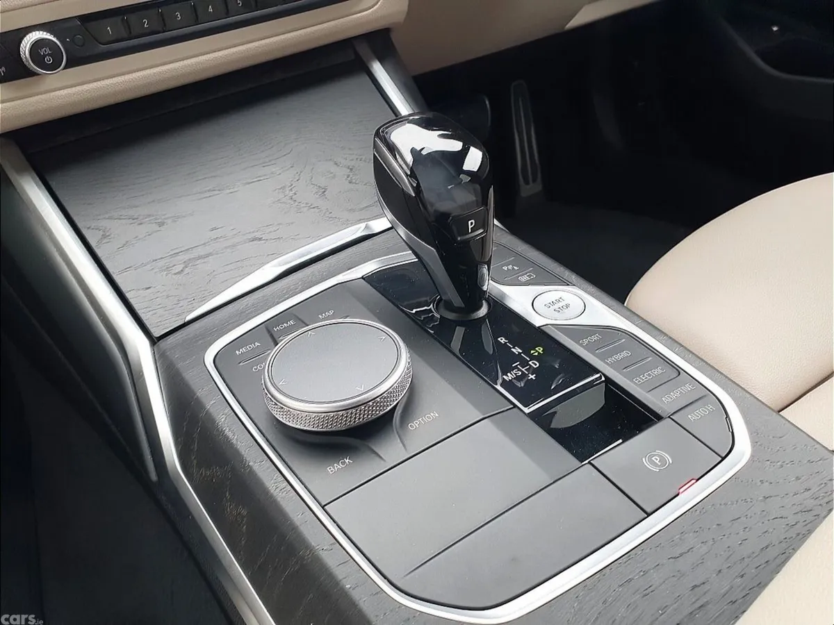 BMW 3-Series Saloon, Petrol Plug-in Hybrid, 2021, Blue