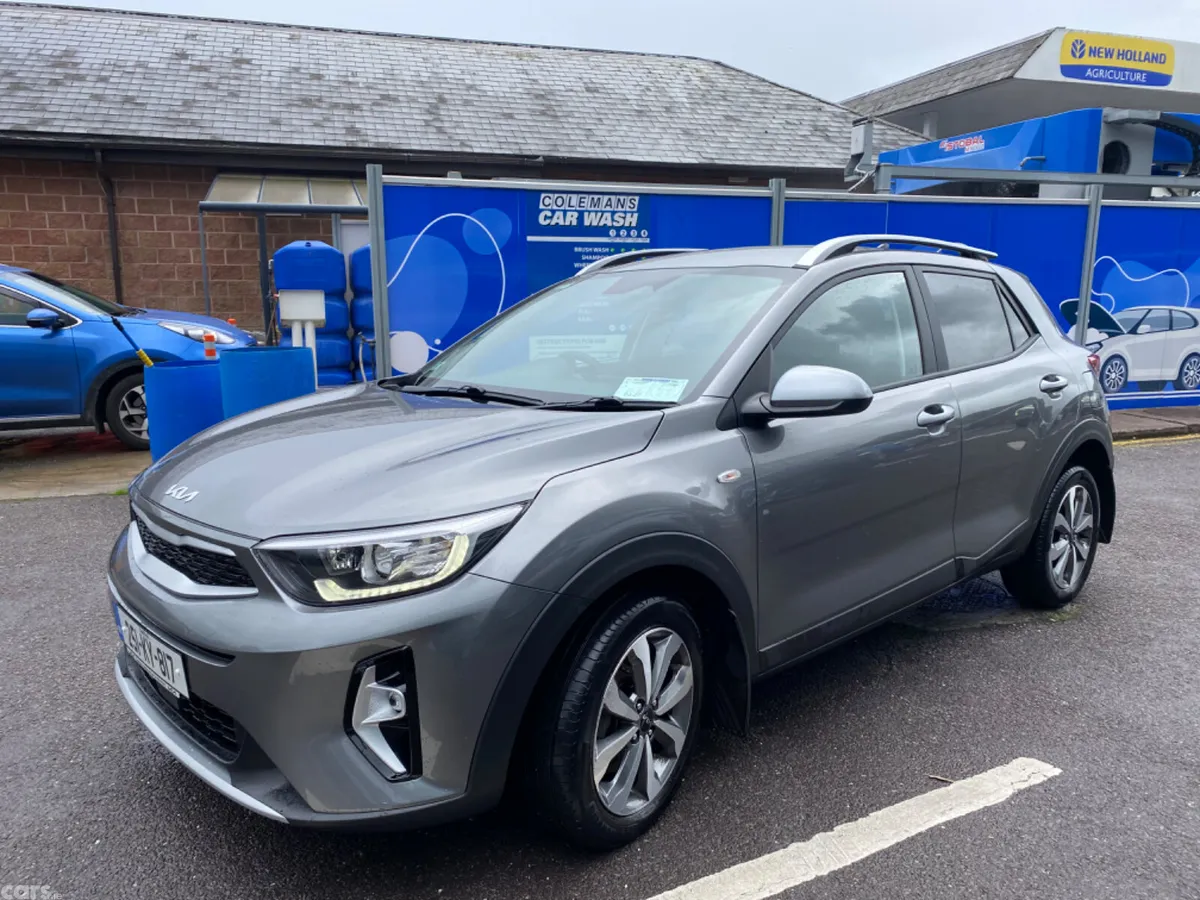Kia Stonic Estate/Jeep, Petrol, 2025, Grey