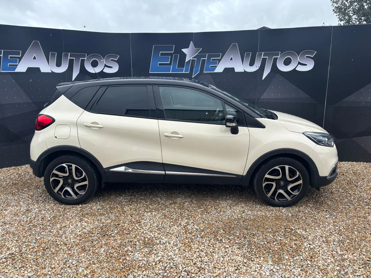 Renault Captur Hatchback, Petrol, 2017, Beige