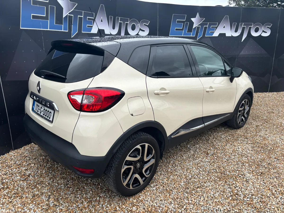 Renault Captur Hatchback, Petrol, 2017, Beige