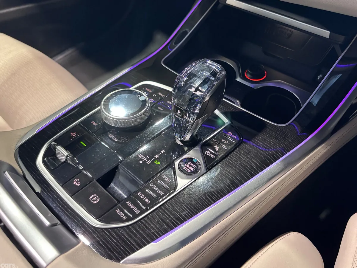 BMW X7 Estate/Jeep, Diesel, 2019, Black