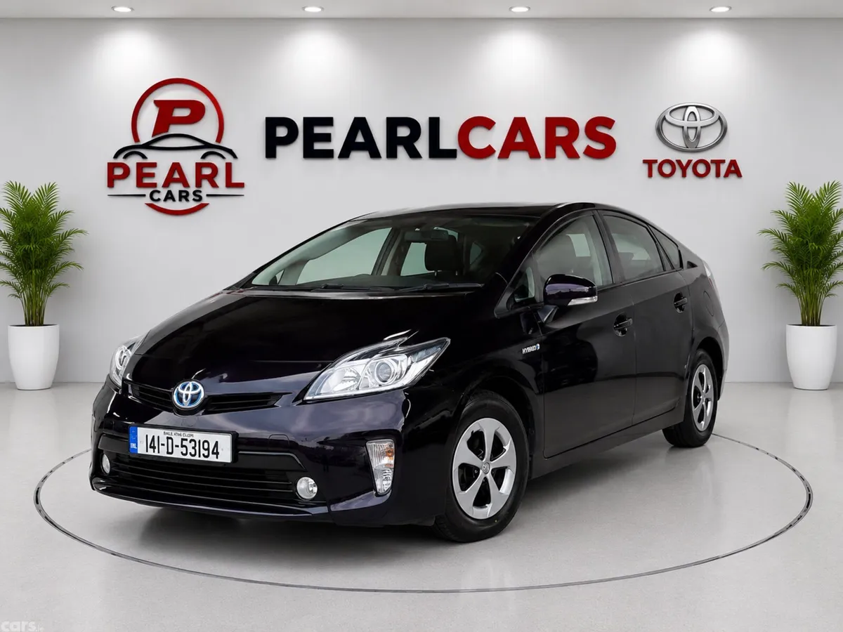 Toyota Prius Hatchback, Petrol Hybrid, 2014, Purple