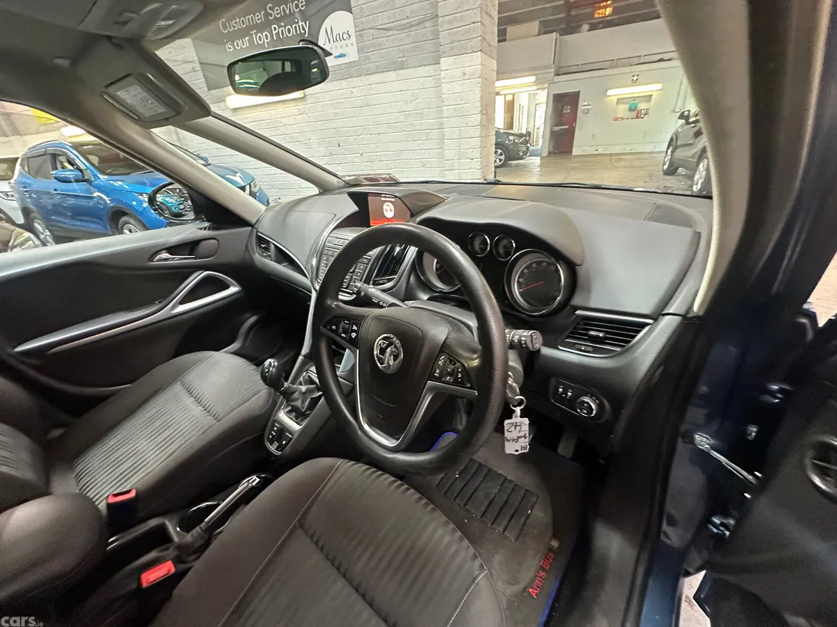 Vauxhall Zafira MPV, Diesel, 2016, Blue