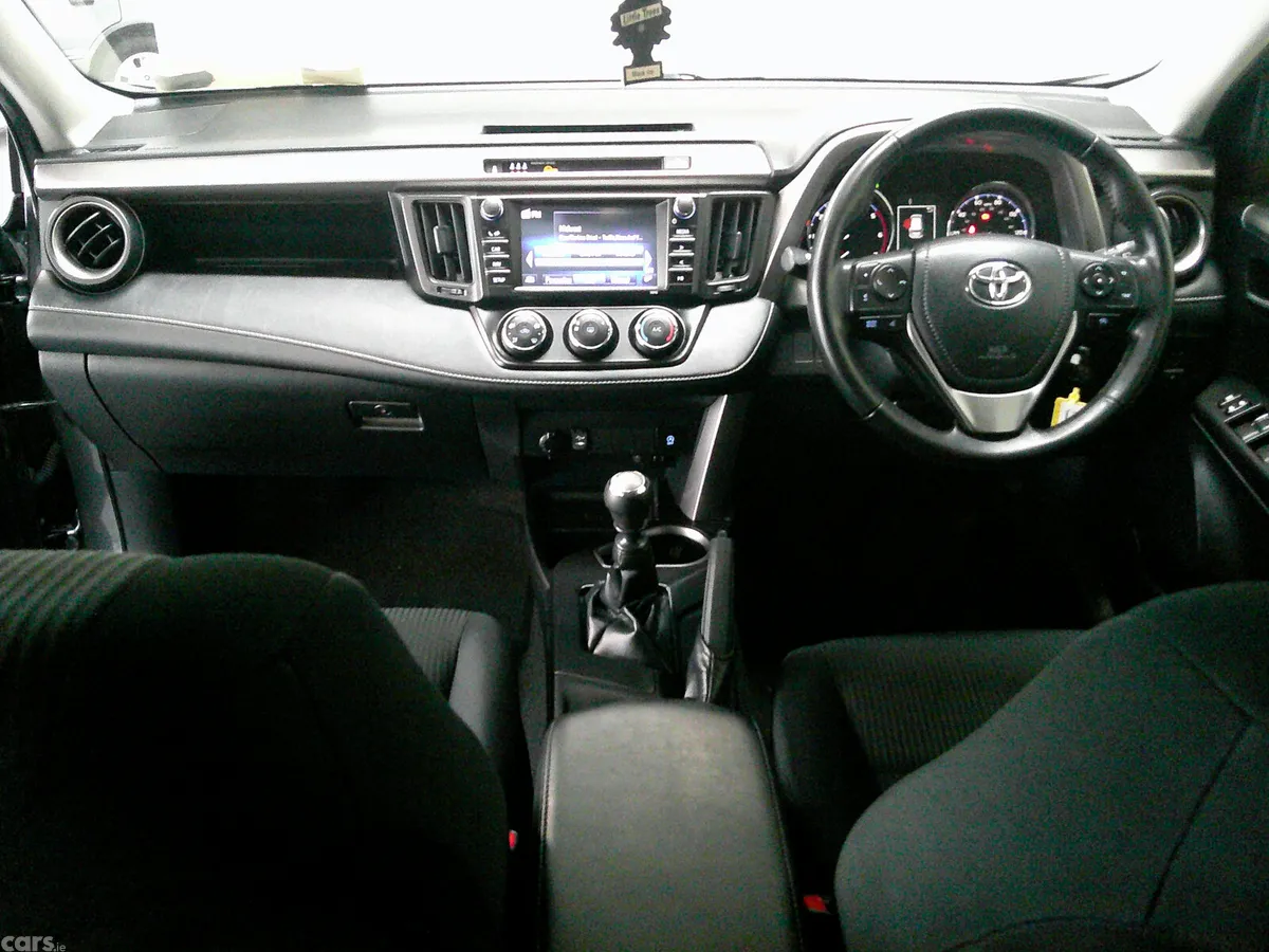 Toyota RAV4 SUV, Diesel, 2017, Grey