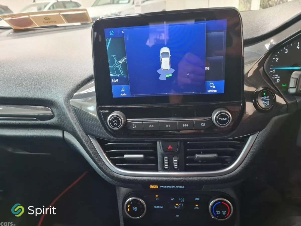 Ford Fiesta Hatchback, Petrol, 2021, Silver