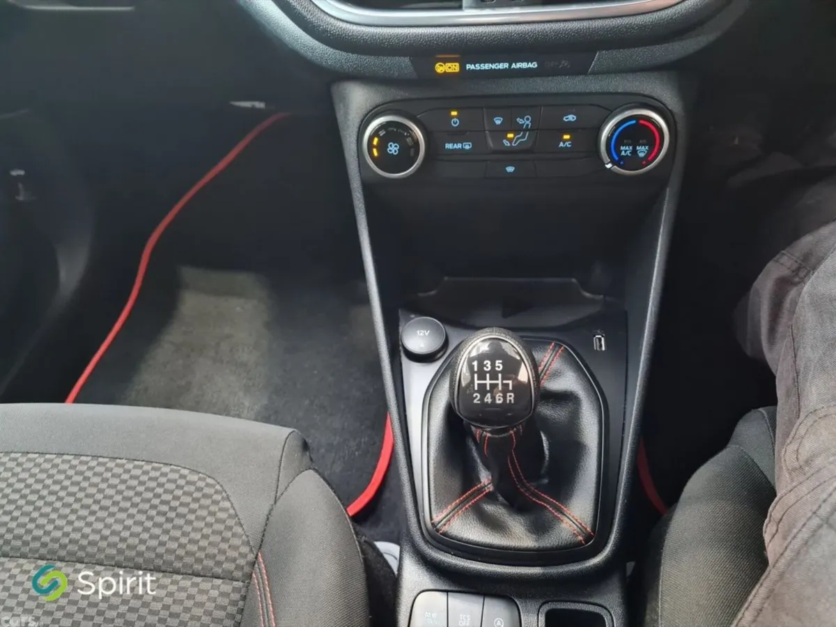 Ford Fiesta Hatchback, Petrol, 2021, Silver