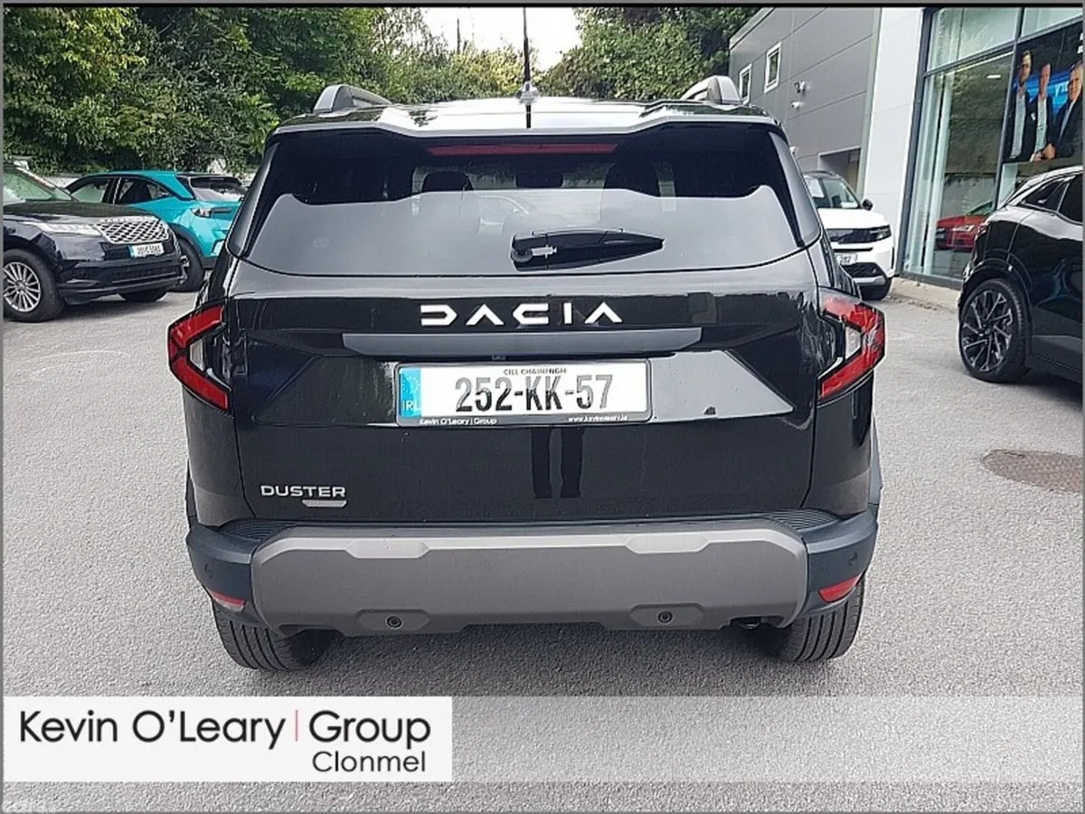 Dacia Duster SUV, Petrol Hybrid, 2025, Black