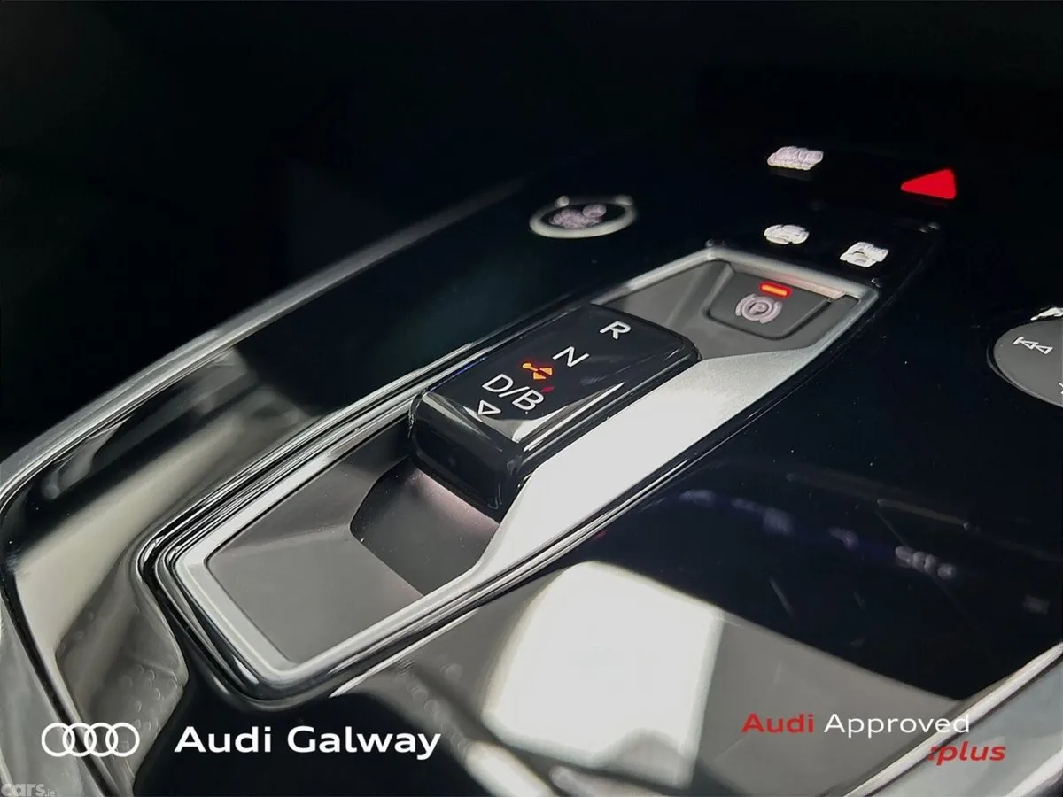 Audi Q4 e-tron SUV, Electric, 2026, White