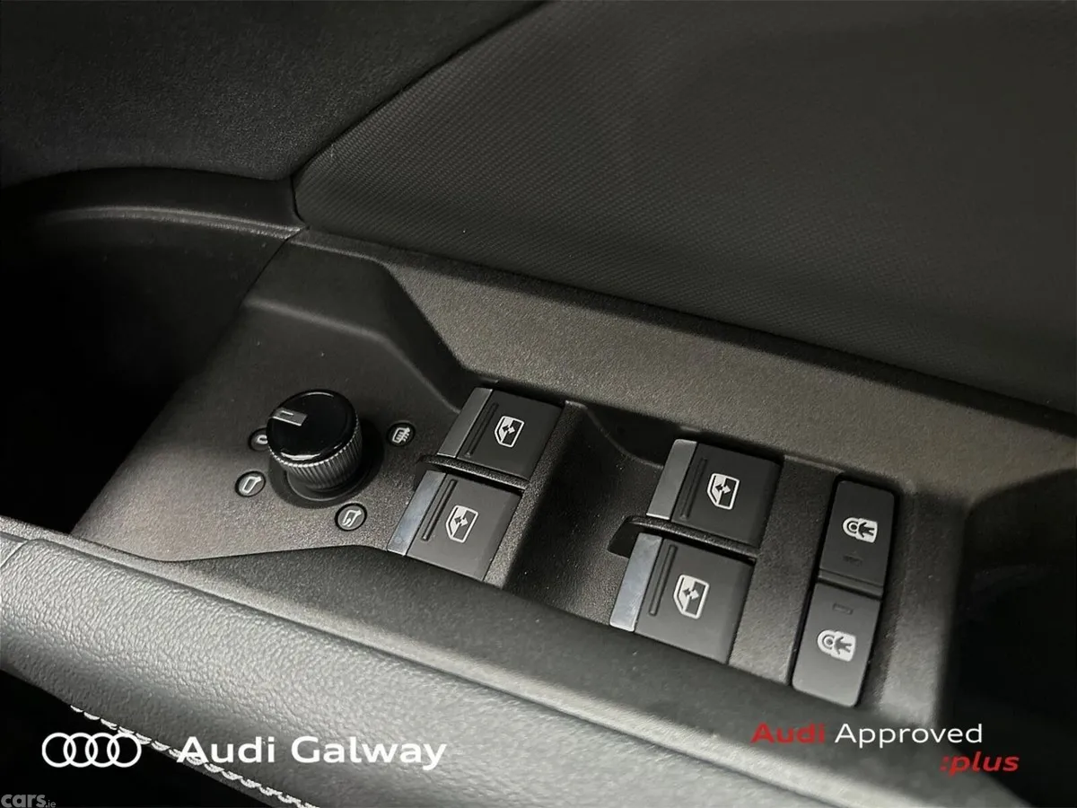Audi Q4 e-tron SUV, Electric, 2026, Blue