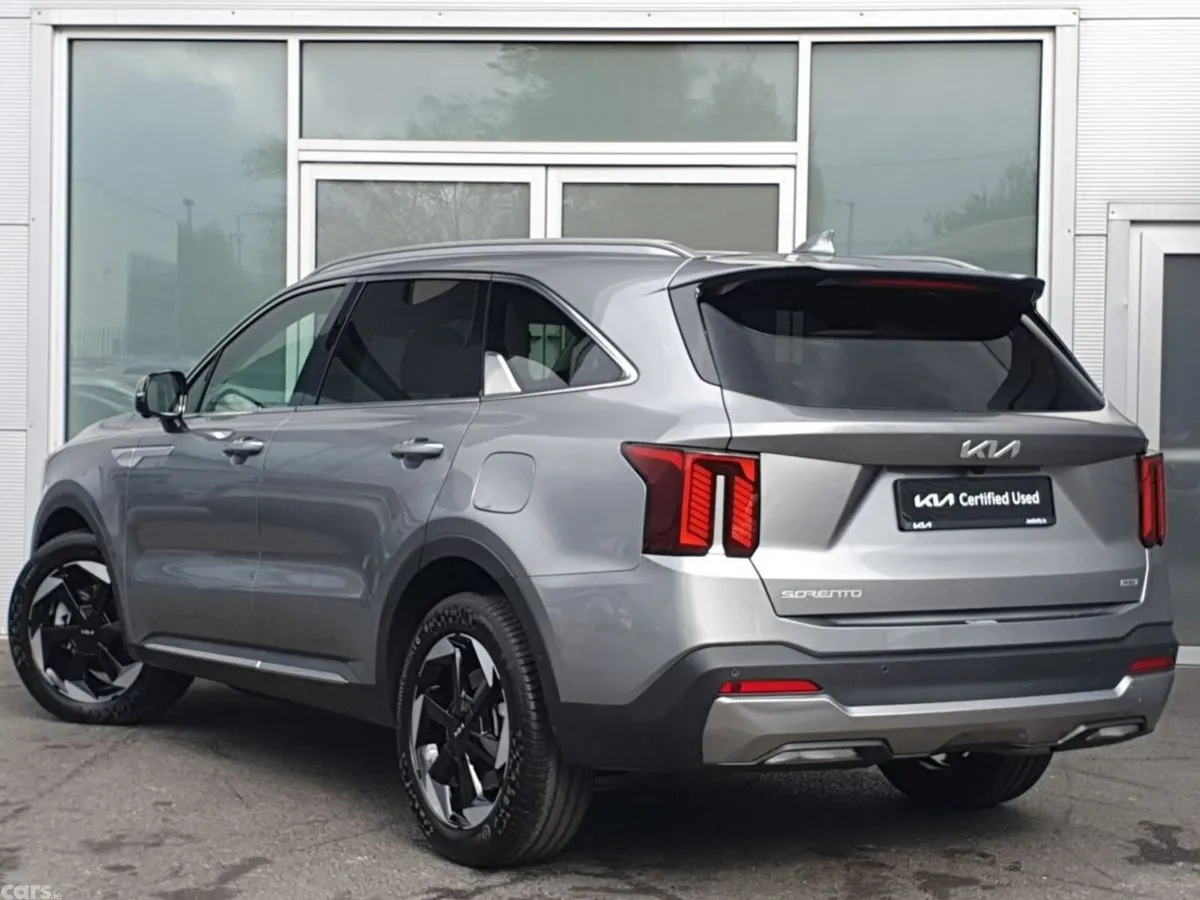 Kia Sorento SUV, Petrol Plug-in Hybrid, 2027, Grey