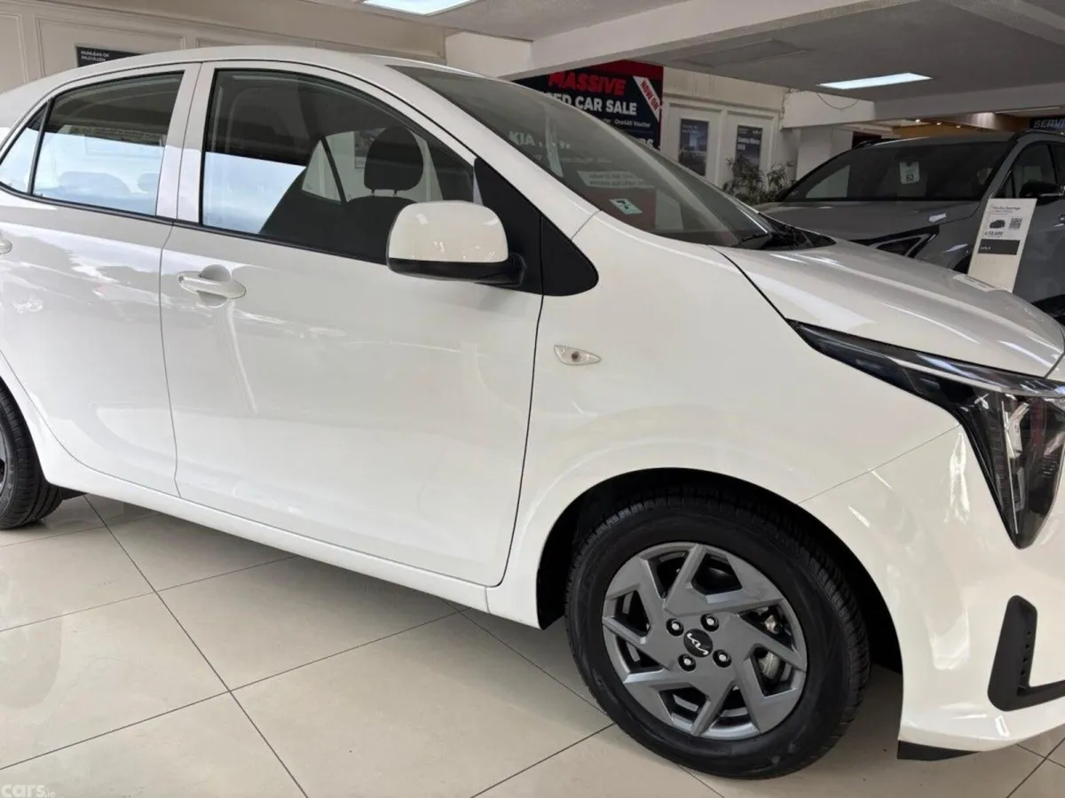 Kia Picanto Hatchback, Petrol, 2026, White