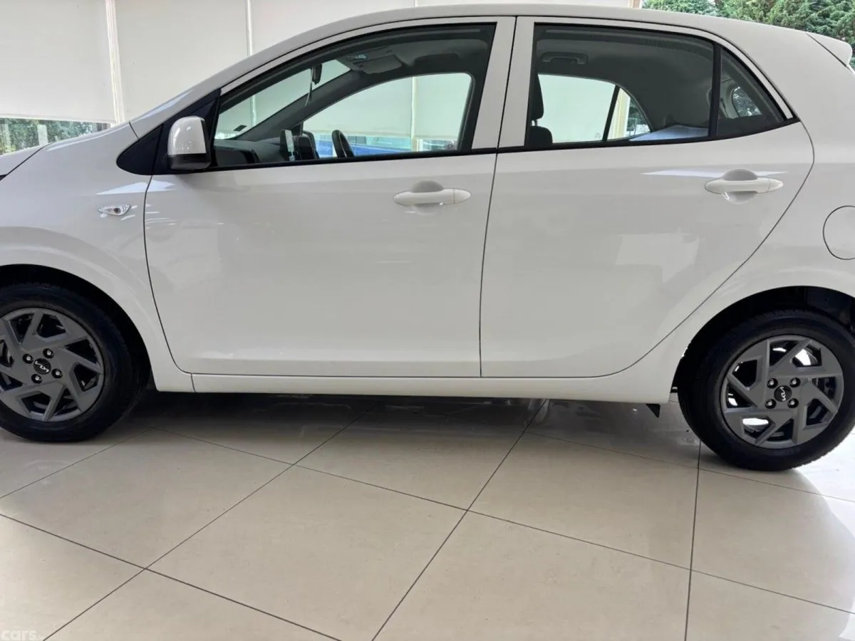 Kia Picanto Hatchback, Petrol, 2026, White