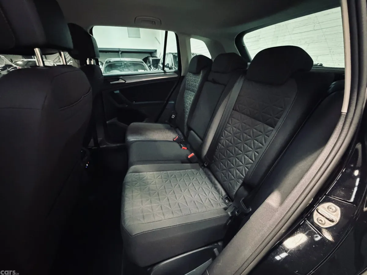Volkswagen Tiguan SUV, Diesel, 2023, Black