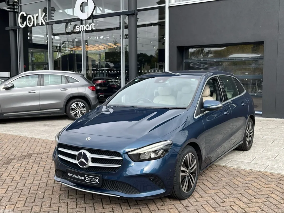 Mercedes-Benz B-Class MPV, Petrol, 2022, Blue