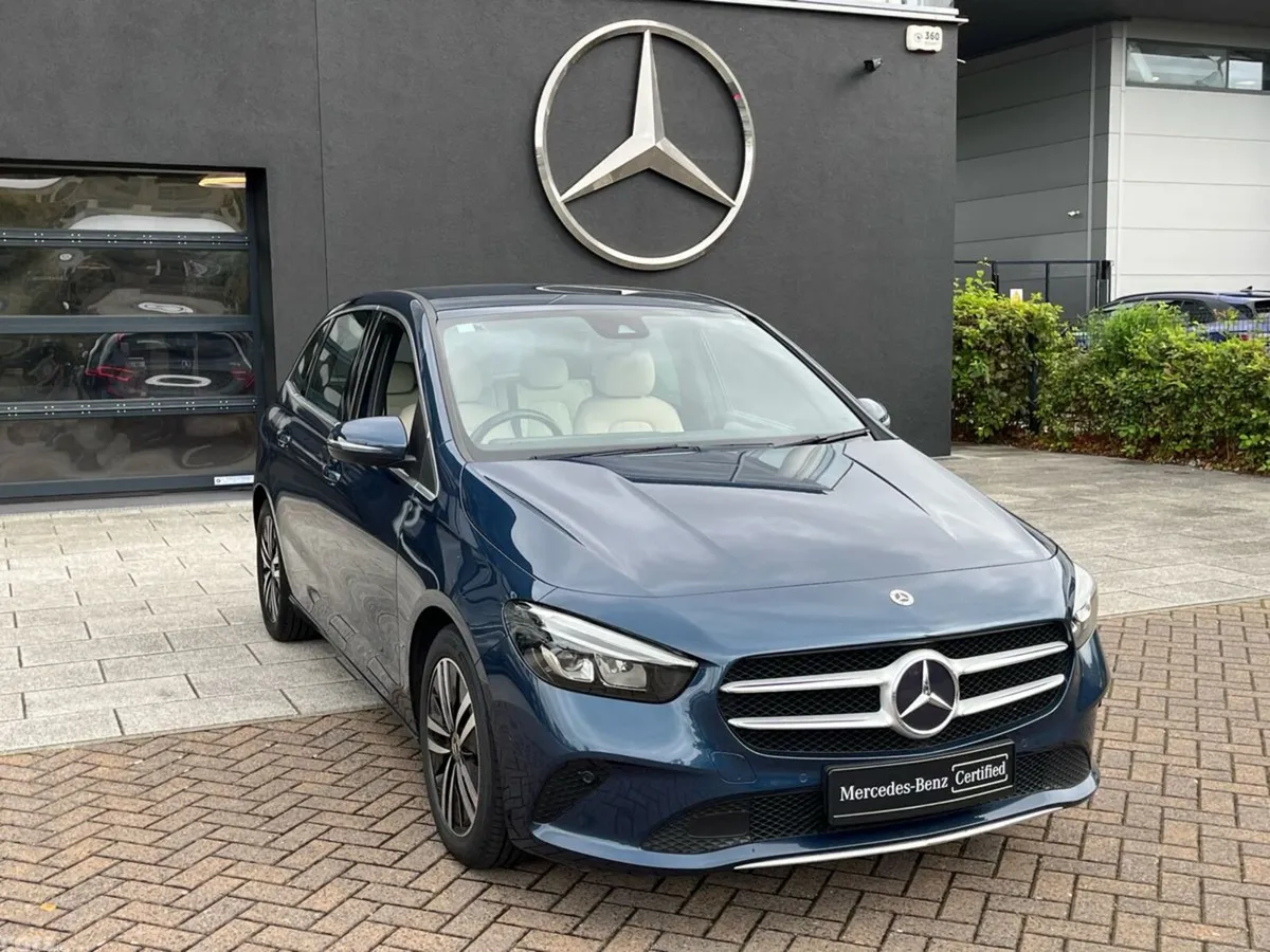 Mercedes-Benz B-Class MPV, Petrol, 2022, Blue