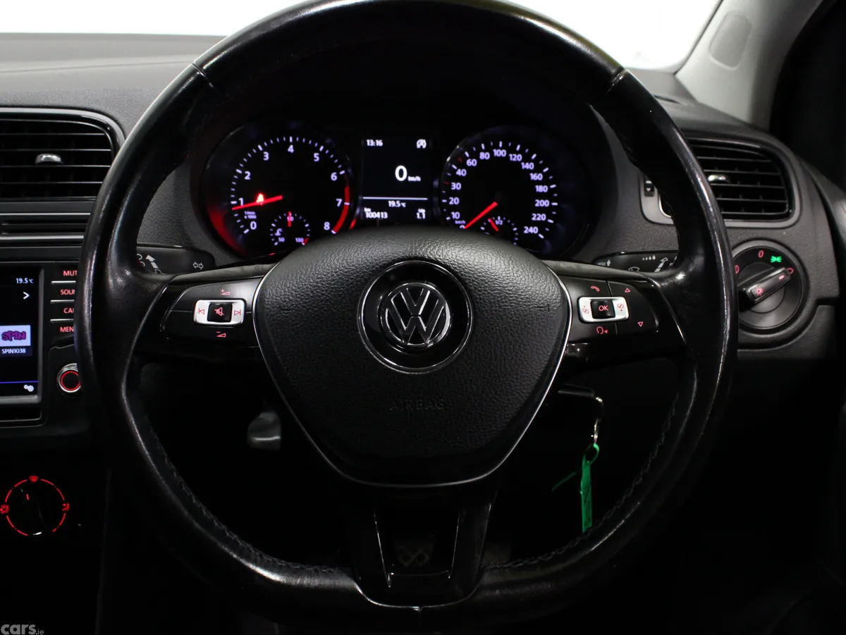 Volkswagen Polo Hatchback, Petrol, 2017, White