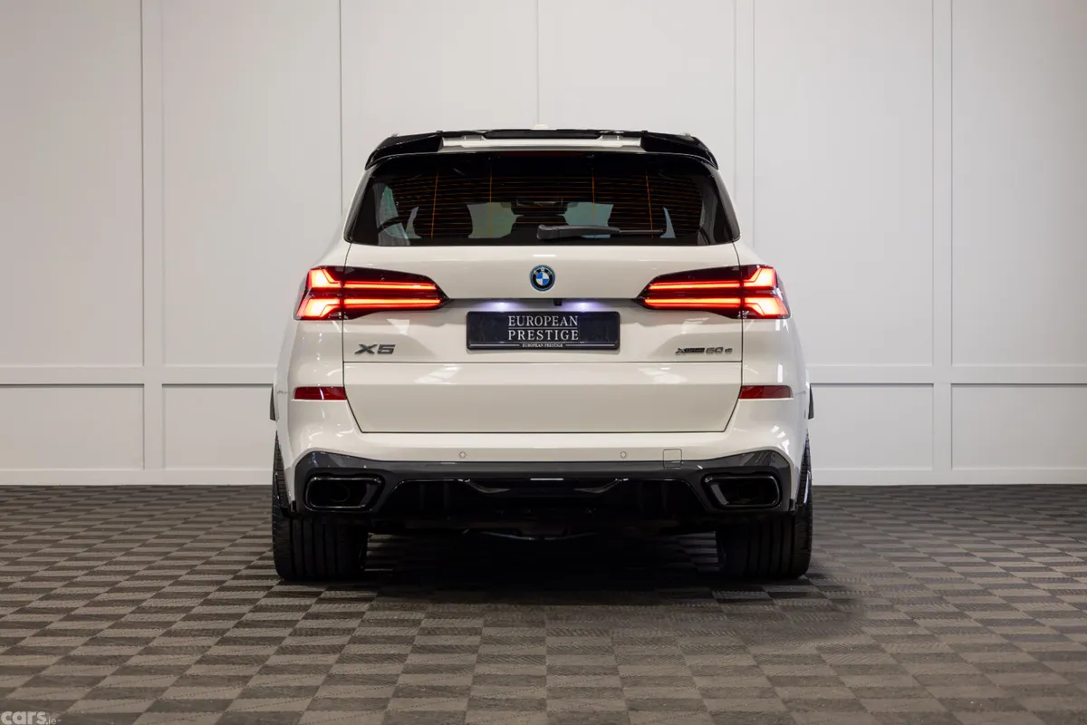 BMW X5 SUV, Petrol Plug-in Hybrid, 2025, White