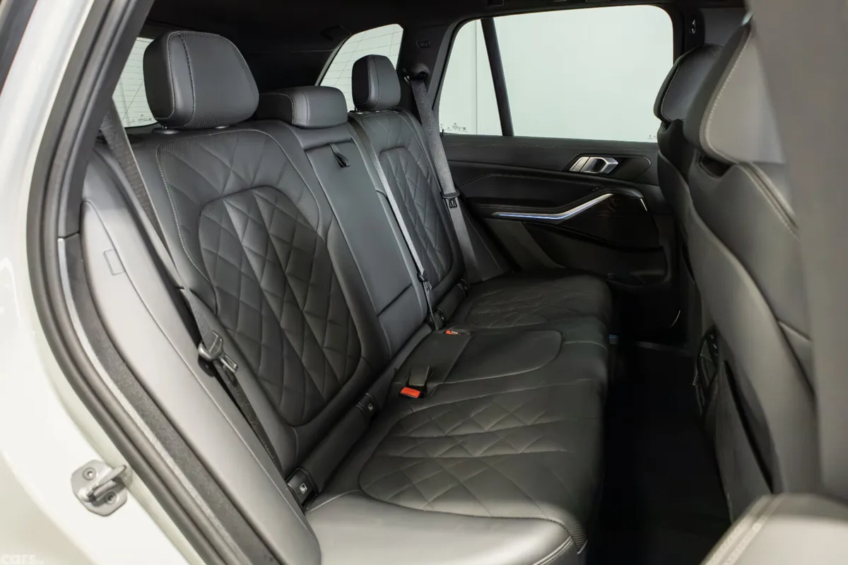 BMW X5 SUV, Petrol Plug-in Hybrid, 2025, White
