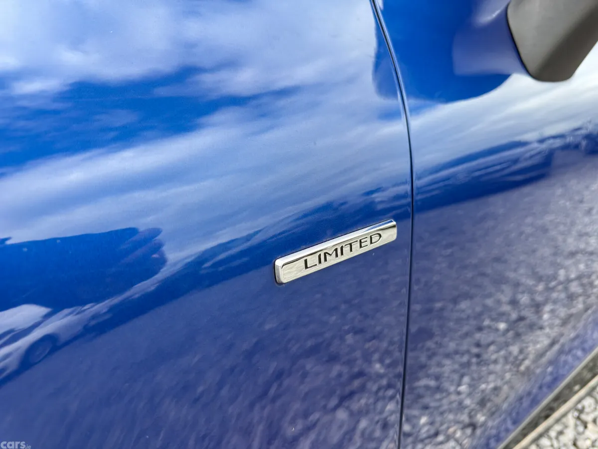 Renault Clio Hatchback, Petrol, 2019, Blue