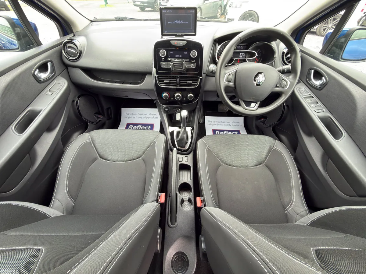 Renault Clio Hatchback, Petrol, 2019, Blue