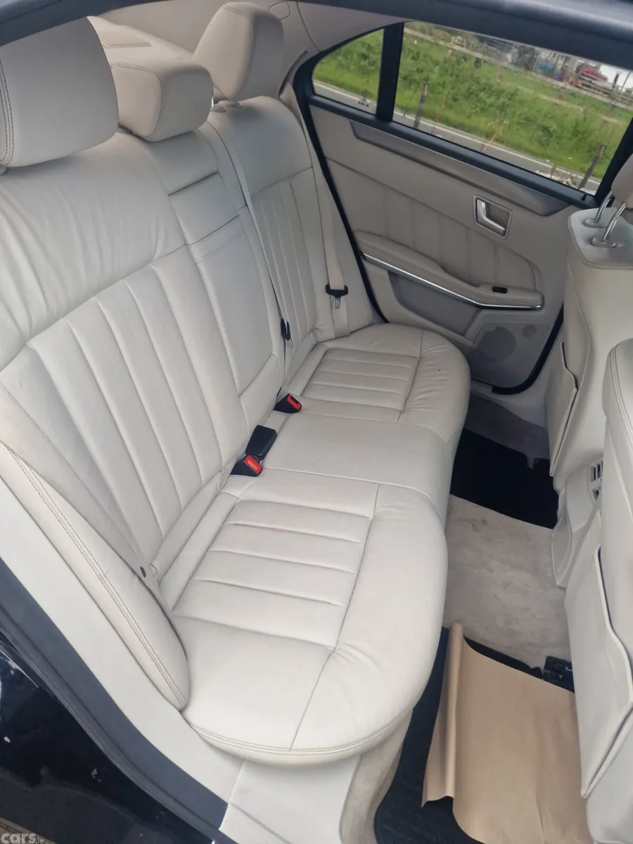 Mercedes-Benz E-Class Saloon, Diesel, 2015, Black