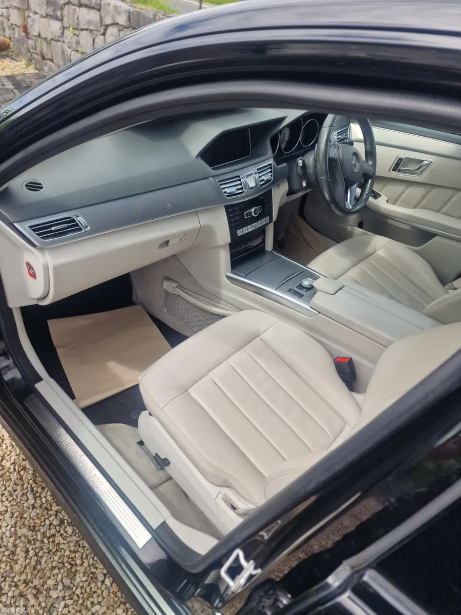 Mercedes-Benz E-Class Saloon, Diesel, 2015, Black