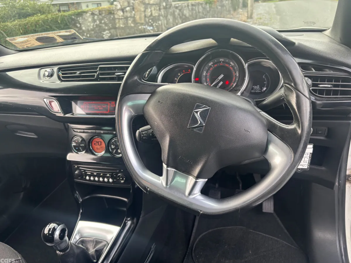 Citroen DS 3 Hatchback, Diesel, 2014, White
