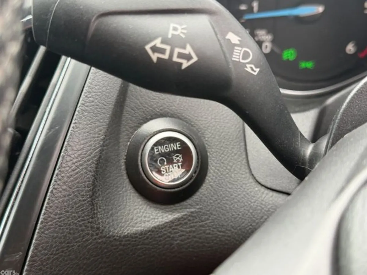 Ford Focus Hatchback, Diesel, 2018, Black