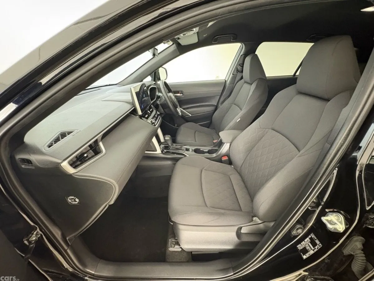Toyota Corolla Cross SUV, Petrol Hybrid, 2025, Black