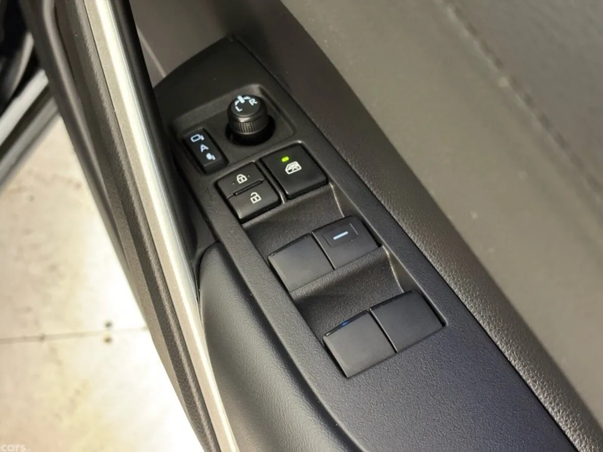Toyota Corolla Cross SUV, Petrol Hybrid, 2025, Black