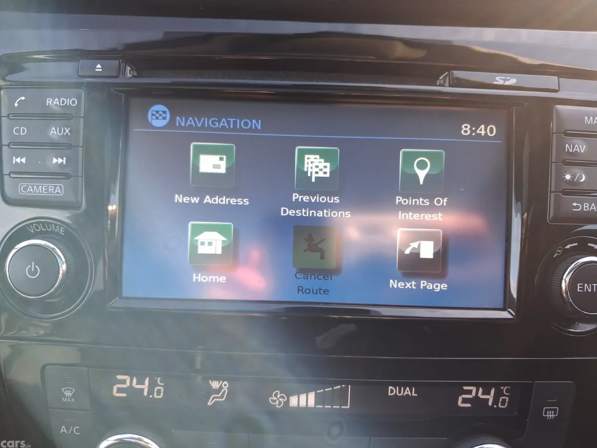 Nissan Qashqai SUV, Diesel, 2017, White