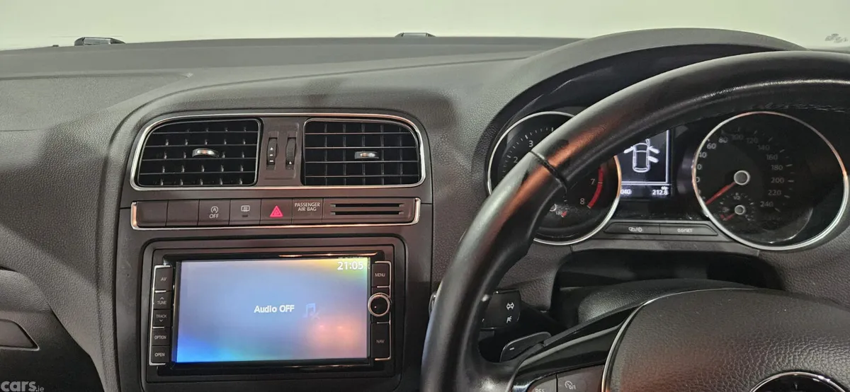 Volkswagen Polo Hatchback, Petrol, 2014, Red