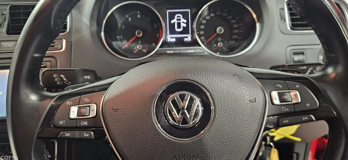 Volkswagen Polo Hatchback, Petrol, 2014, Red